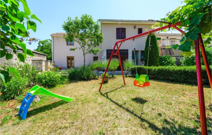 Cozy Home In Katun Lindarski,Pazin