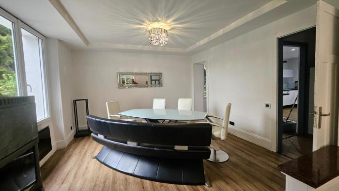 Le Pavillon dans le Parc