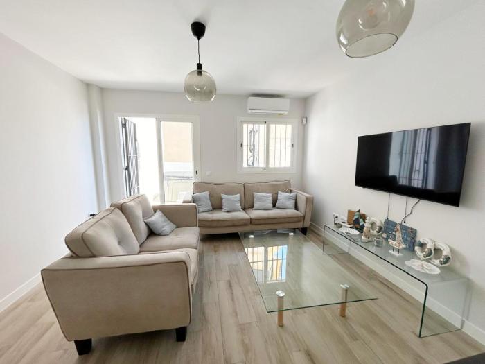 Elegant 3 Bedroom Apartment in Torrequebrada