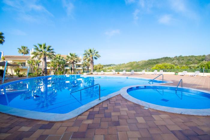 49 Presa da Moura - Superbly 2 Bed Townhouse