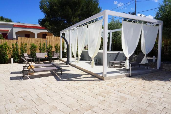 Apartments In Villa Selva, Locorotondo, Puglia