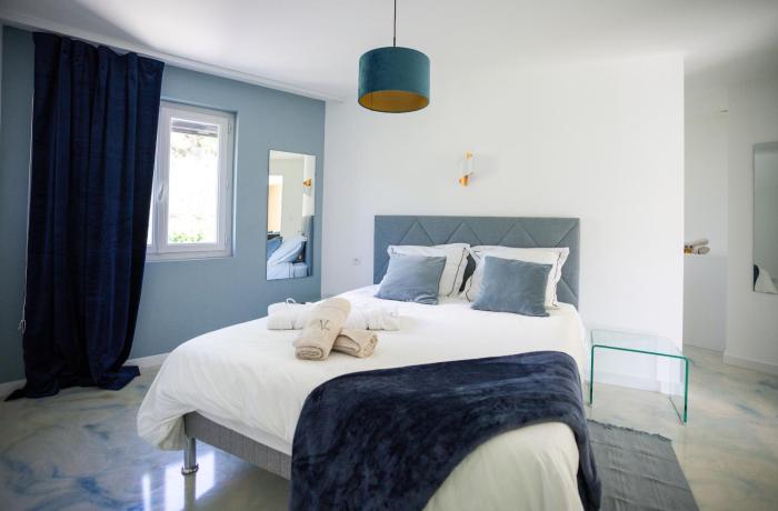 NUXIA Suites&SPA - LArt Design