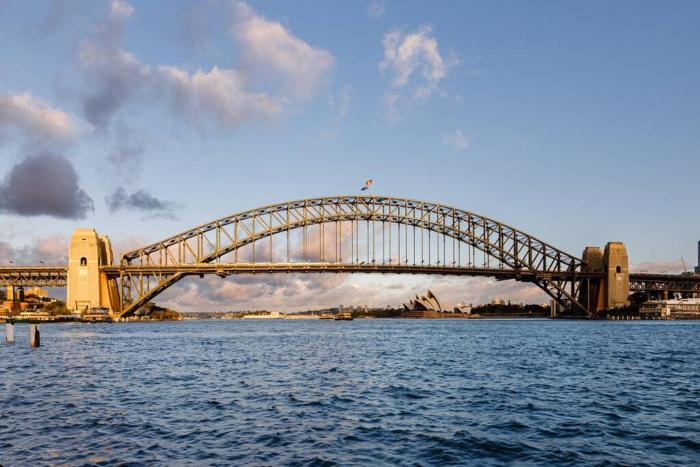 Luna Residence at Sydney Harbour