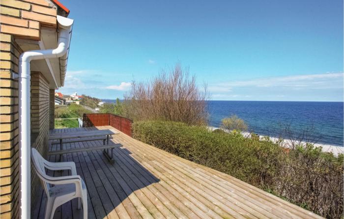 Two-Bedroom Holiday Home With Sea View In Sjællands Odde