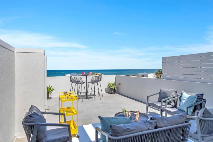 The Plovers Nest - Seaside Horizons in West Beach