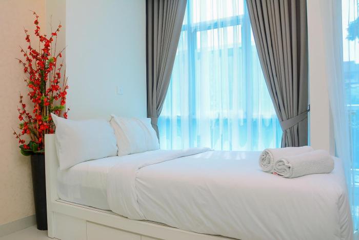 Best Location and New Furnished at Studio Apartment Capitol Park Residence By Travelio