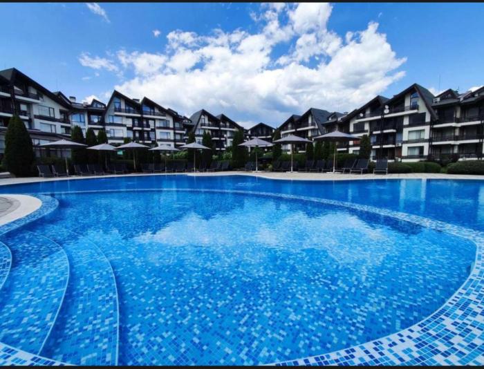 Aspen golf & Ski resort 2 bedroom apartment E002