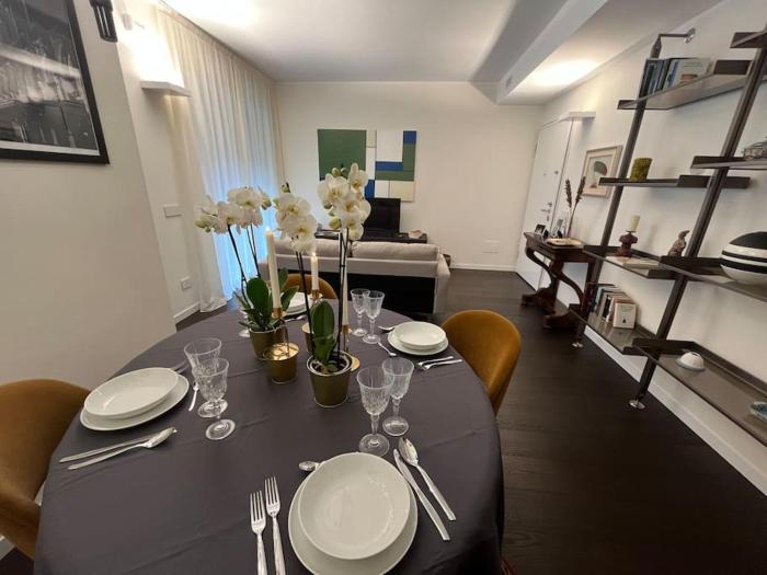 Luxury Apartment close to CityLife, Metro & Dining