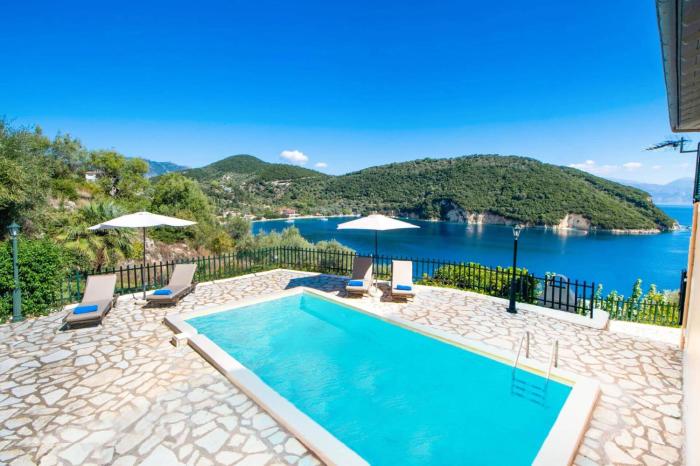 Villa Votsalo Desimi by Villa Plus