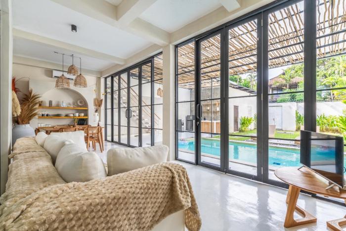 Villa Apollo - 4BR Private Villa in Seminyak