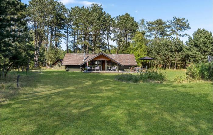 Amazing Home In Rødby With Wifi