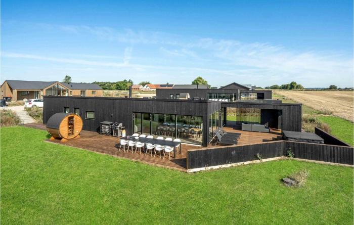 Stunning Home In Børkop With Sauna