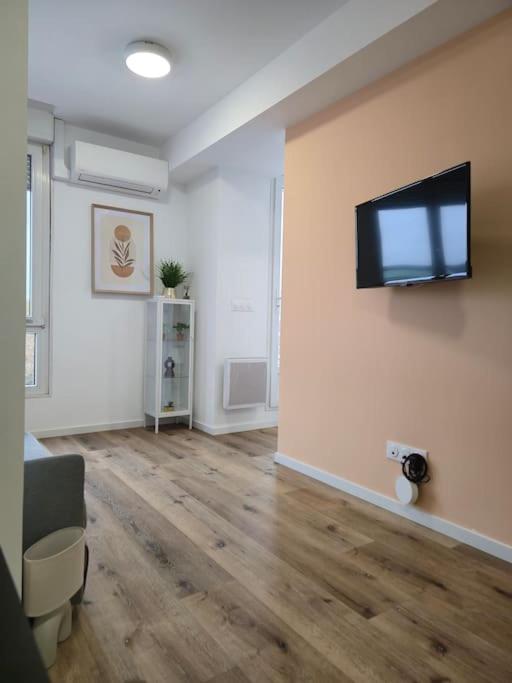 304 - Studio Lafayette