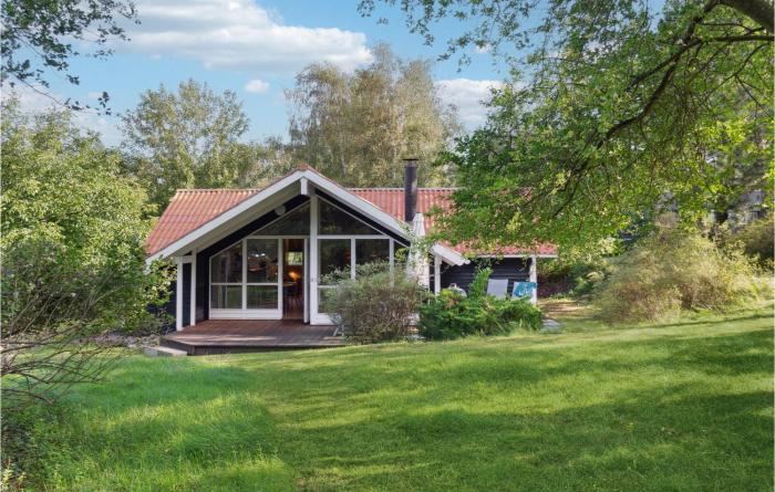 Gorgeous Home In Fårevejle With Sauna