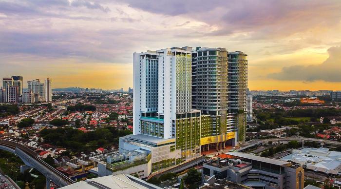 M World Hotel