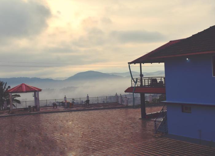 Serene valley koppa hilltop homestay