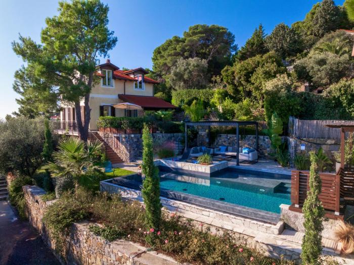 VILLA NEL BLU 8, Emma Villas