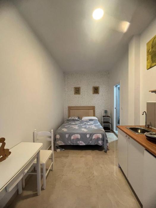 Local 5 Puerto Colon