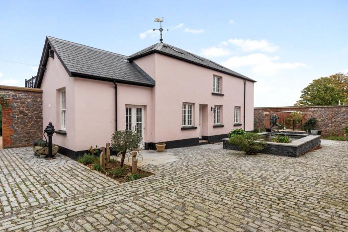 The Coachhouse, East Budleigh , Sleeps 4
