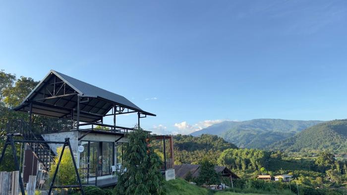 Pak Himdoi Farm Homestay สวนผักฮิมดอยโฮมสเตย์ ฝาง