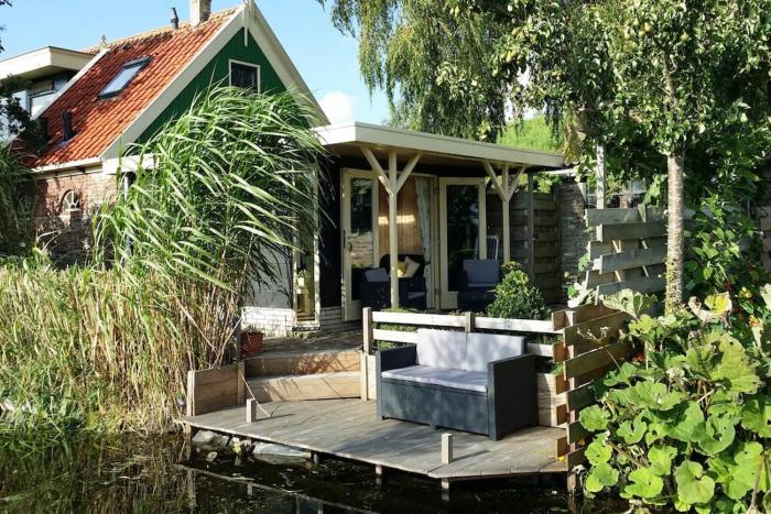 Idyllic Country House to IJsselmeer