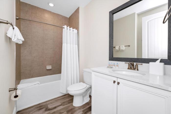 Key Lime Villa By The Lake Near Disney With Margaritaville Resort & Island H20 Waterpark Access - 3105Cs