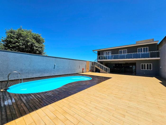 Casa 4 quartos 4 banheiros prox Cataratas e Aeropo