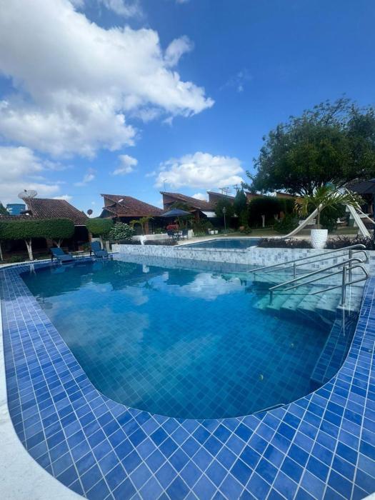 Chale Familiar com 3 quartos em condominio de luxo - Gravata