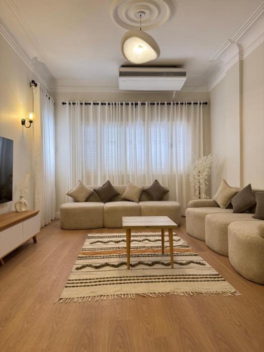 Elegant Zamalek Retreat, Central Cairo Luxury