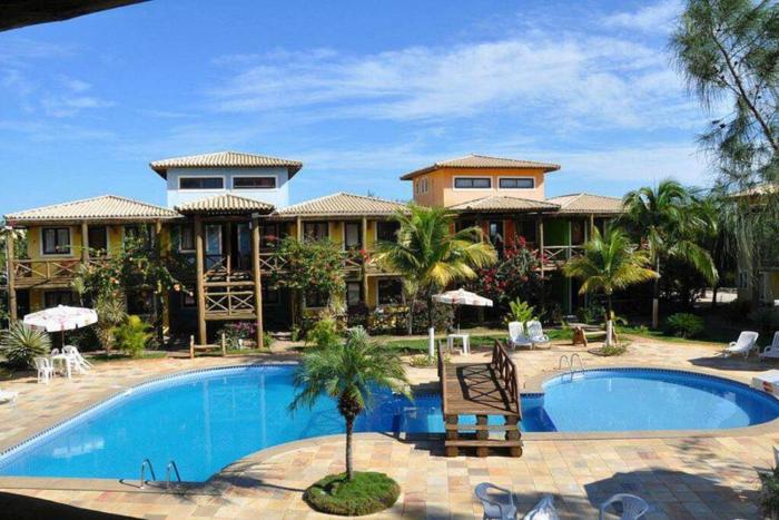 107 - Village aconchegante na praia de Itacimirim