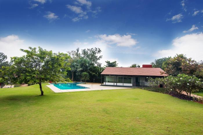 Tranquil Woods - 6BR Villa with Private Pool & Lawn near Bangalore