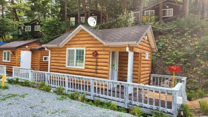 Hongcheon Gongjaksan Recreational Forest Pension