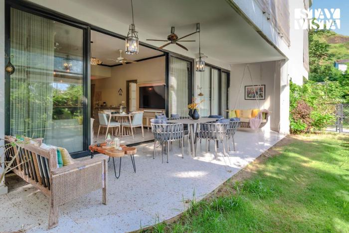 StayVista at Parkville Apartment