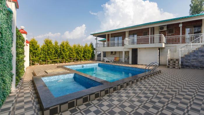 Serene Paradise 9 BHK Villa