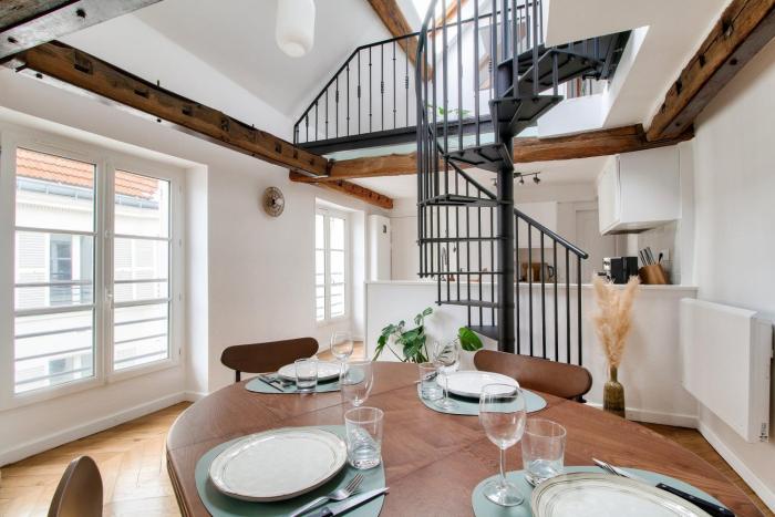 Charming duplex - heart of Paris