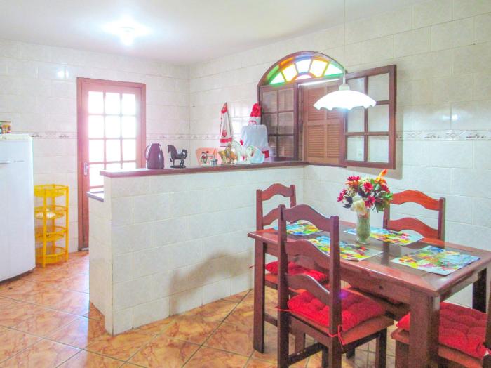 Linda casa a 170m da Praia do Pero em Cabo Frio RJ