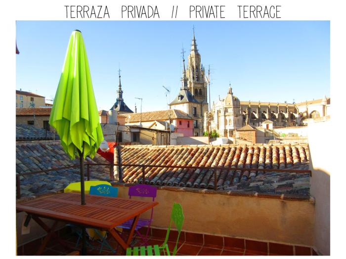 Casa Catedral  terraza privada con vistas en el corazón de Toledo
