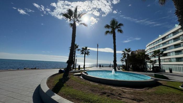 Estudio moderno 100 metros de la playa