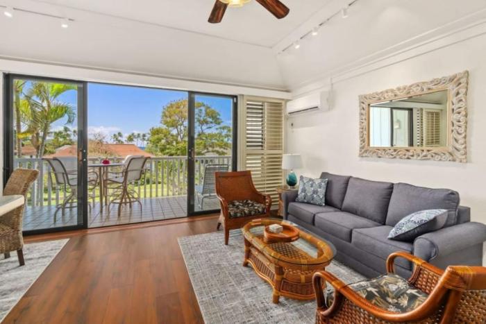 New remodeled Kiahuna Paradise condo
