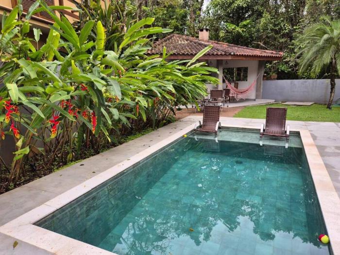 Casa em condomínio na Praia da Baleia, São Sebastião - SP