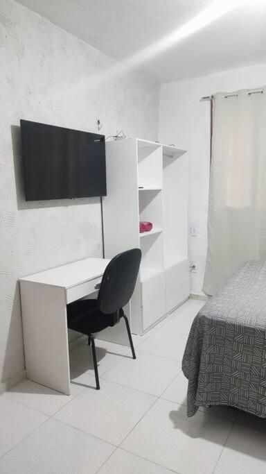 Ap kitnet c CAMA QUEEN a 5min do Parque Cid