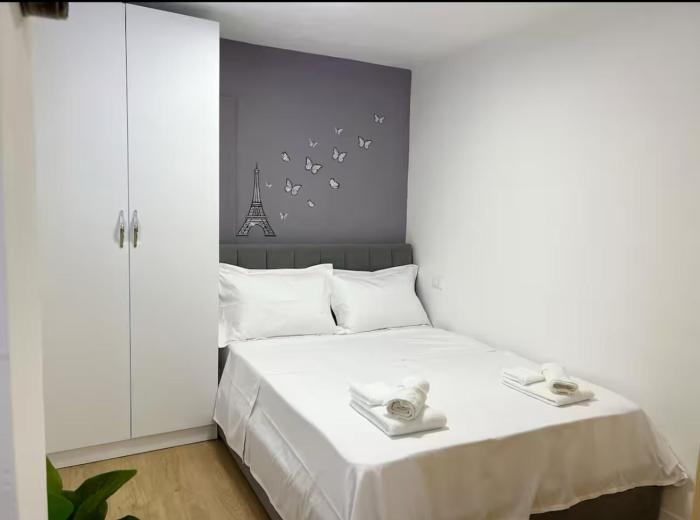 Cozy home in city center