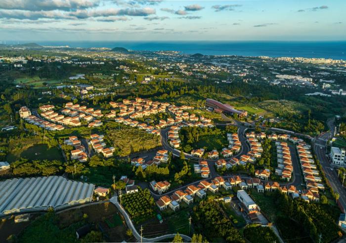 Camphortree Hotel and Resort