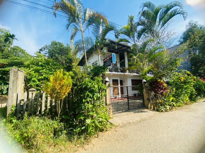 Blossom Inn