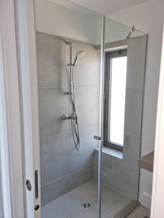 Casa da Ponte Velha, Grande