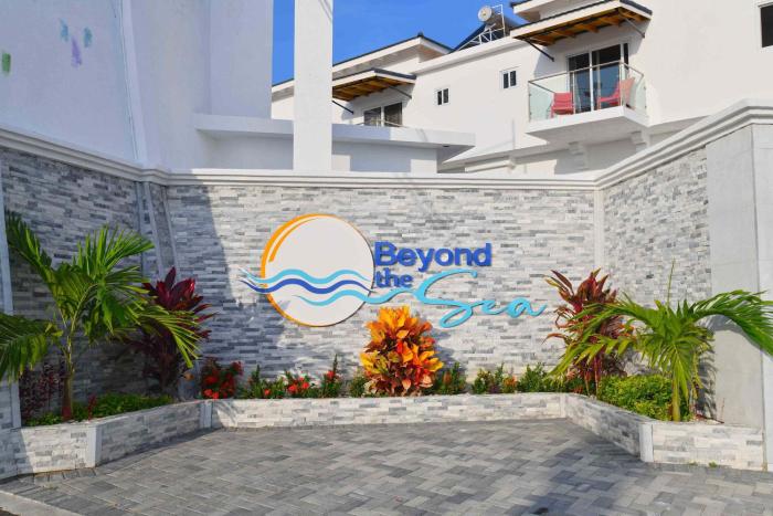 Hospitality Expert Bts 10BR Pool Beach