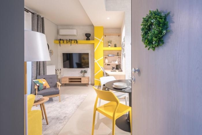 Affordable Luxury with parking 300Mbps wifi