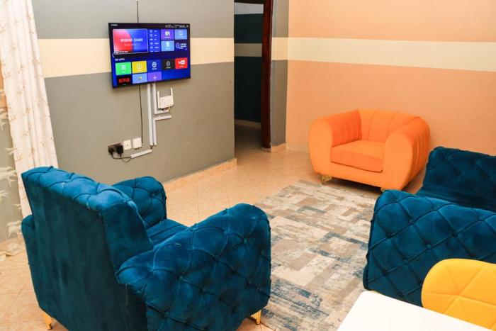 queens luxury apartment