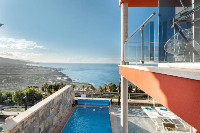 Villa Golden Horizon - Heated Private Pool & Panoramic Ocean & Teide Views