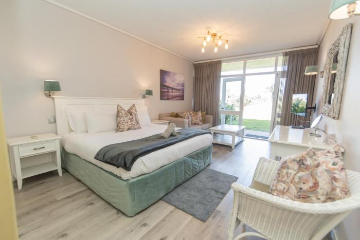 Ocean Oasis Brookes Hill Suites